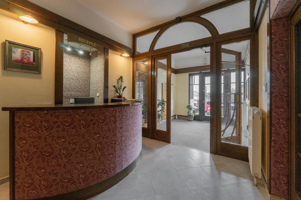 Hotel Amco 자브르제흐 외부 사진